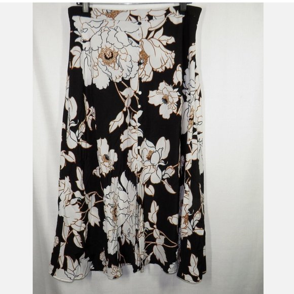 APT. 9 Women's Black Floral Front Slit Midi Skirt Decorative Buttons Size Large - Picture 8 of 10